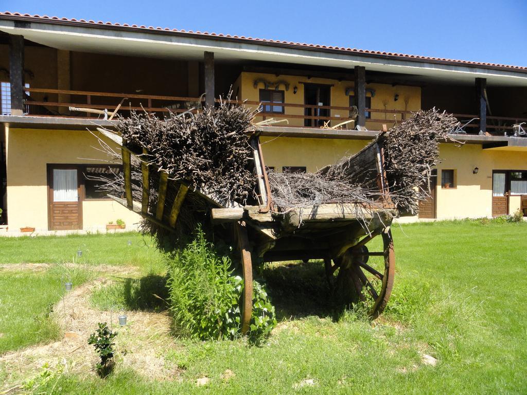 Posada Real Pascual Santa María de la Vega Buitenkant foto